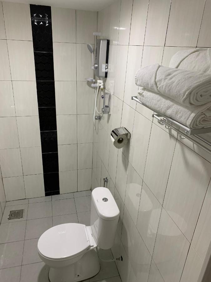 Orange Villa Hotel Near Palm Mall Seremban Eksteriør billede